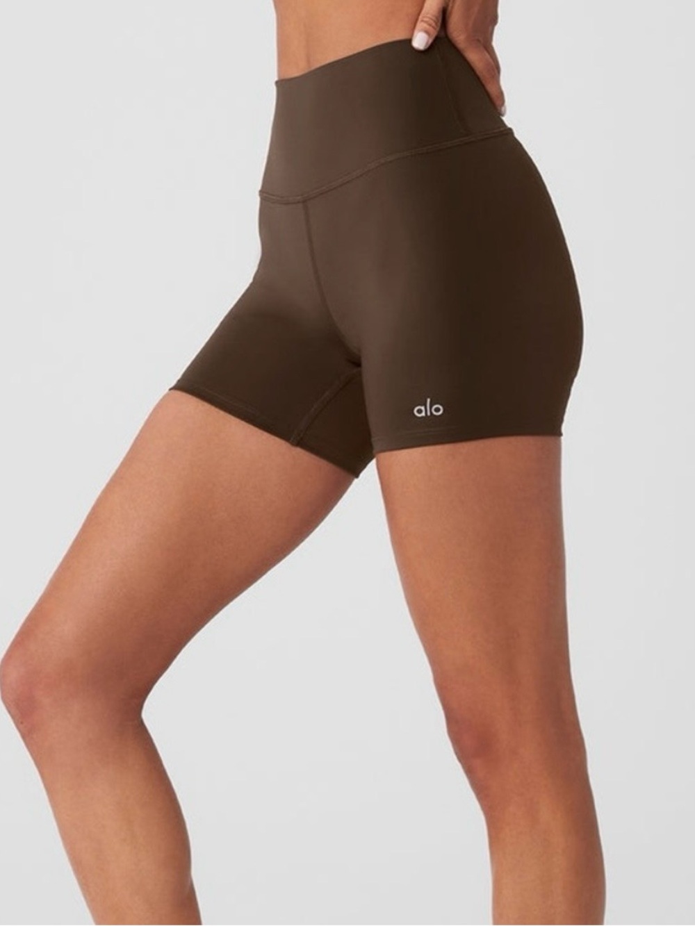 ALO | S | High-Waist Bike Shorts in Brown